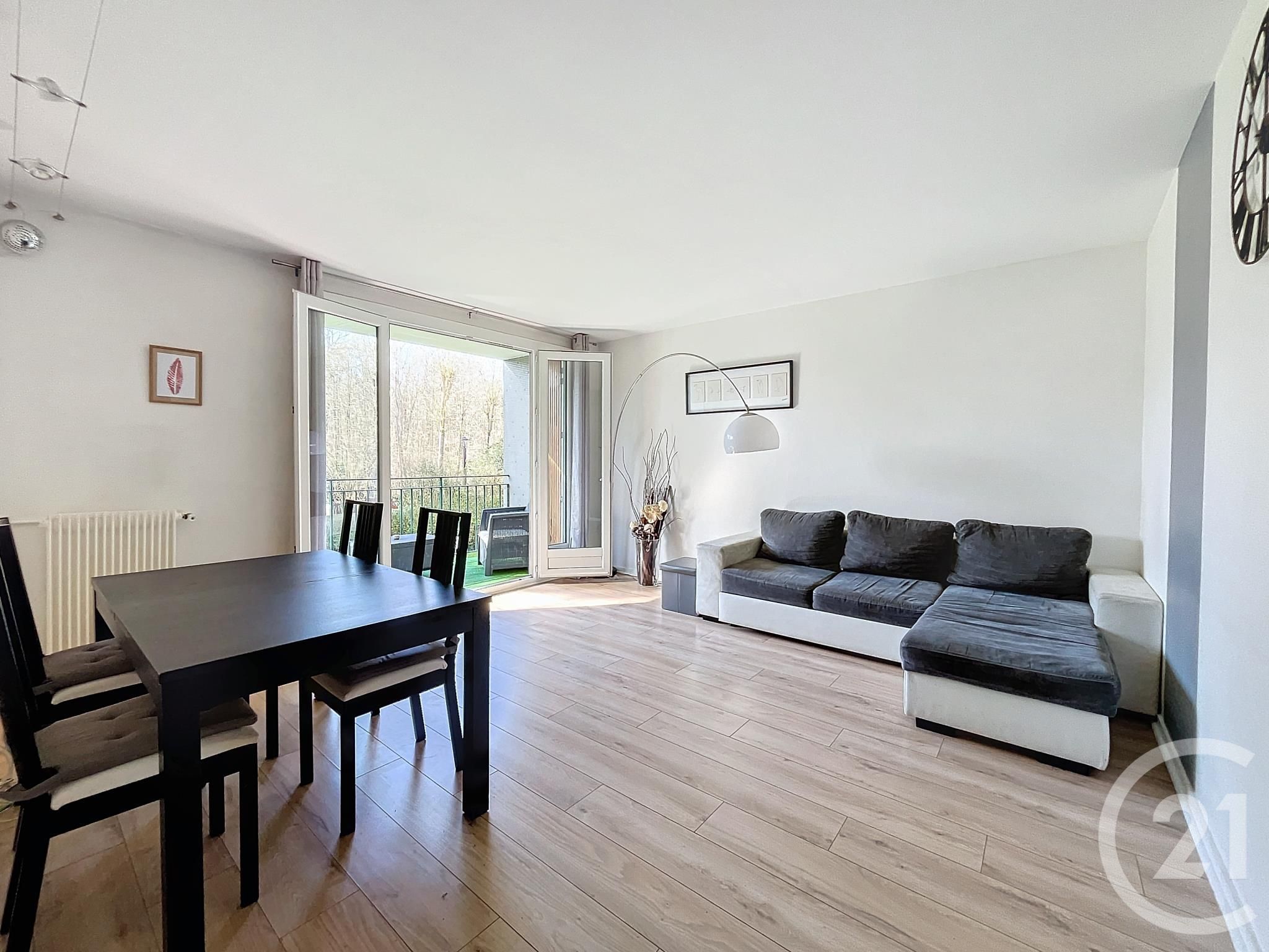 Appartement a louer ville-d'avray - 3 pièce(s) - 70.72 m2 - Surfyn