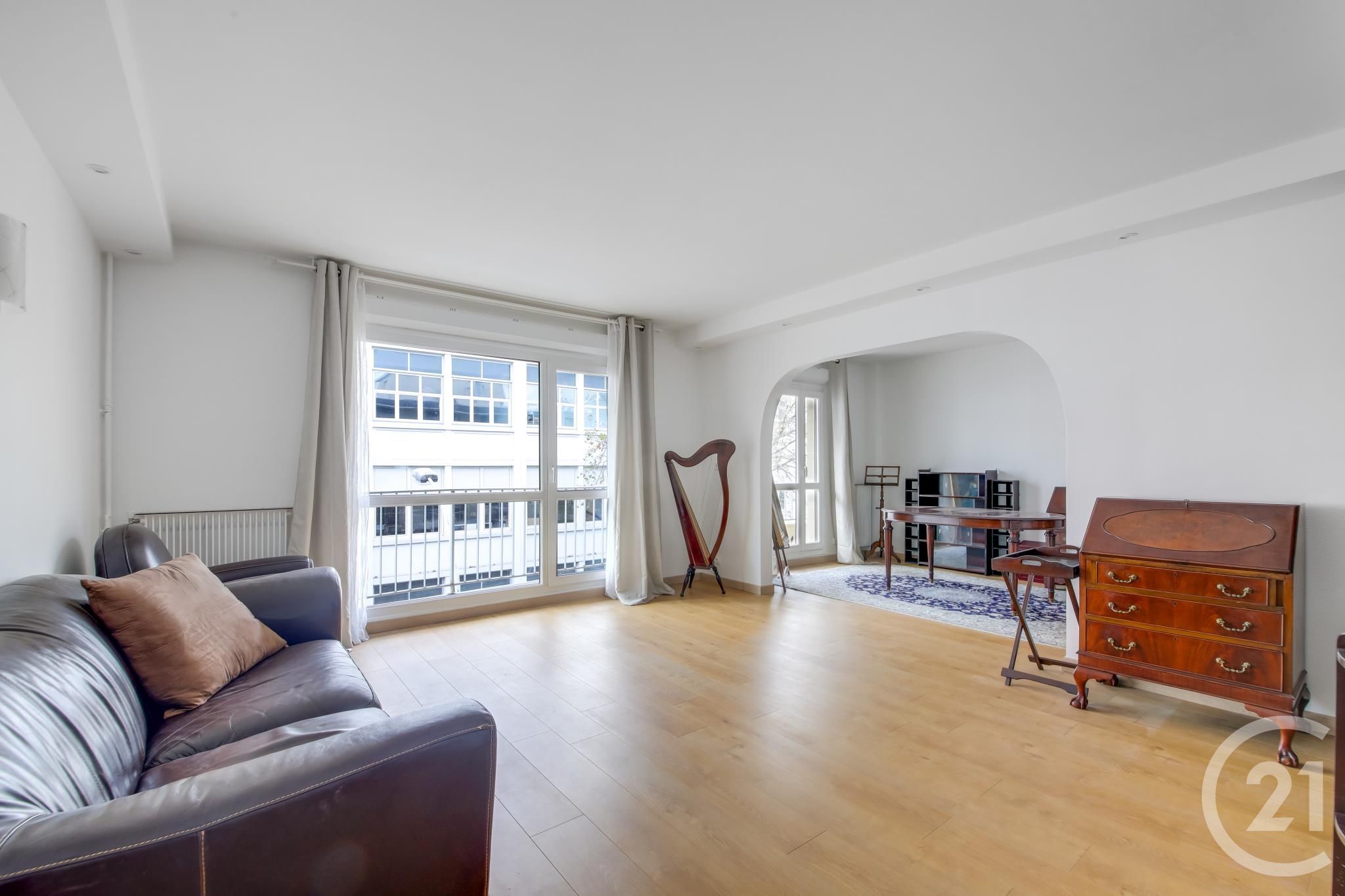 Appartement 5 pièces 101 m² Montrouge