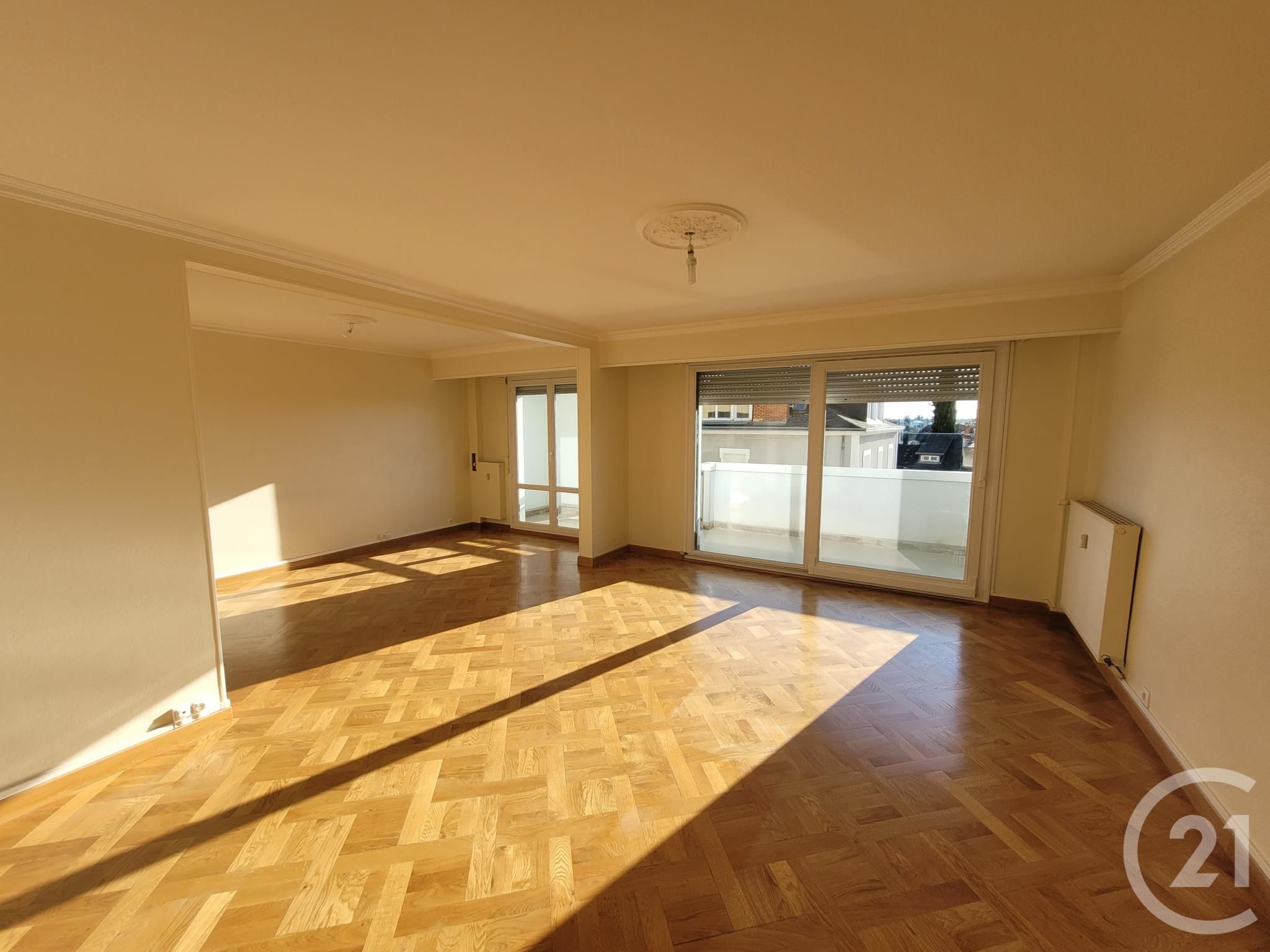Appartement 5 pièces 115 m² Déols