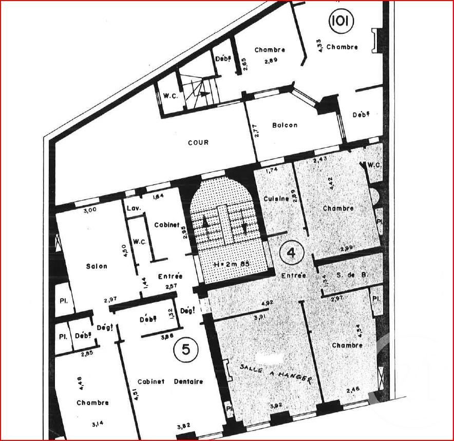 Appartement 6 pièces 130 m²