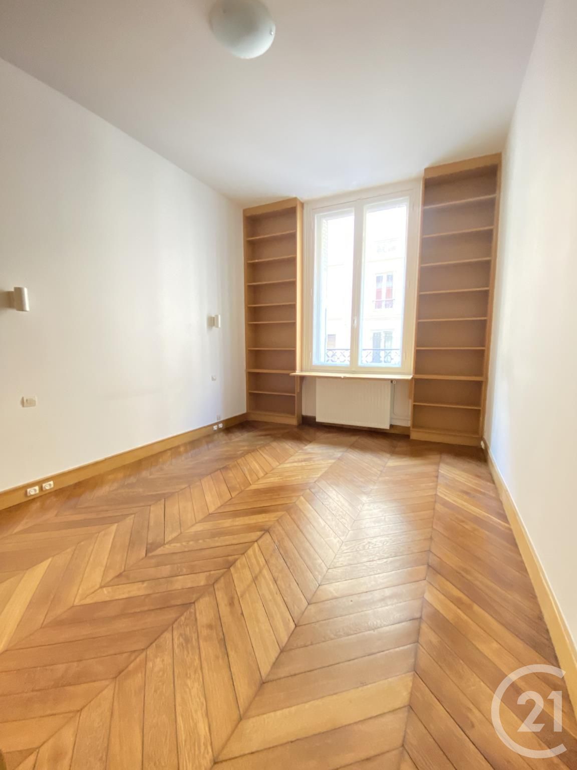 Appartement a louer paris-5e-arrondissement - 3 pièce(s) - 70.36 m2 - Surfyn