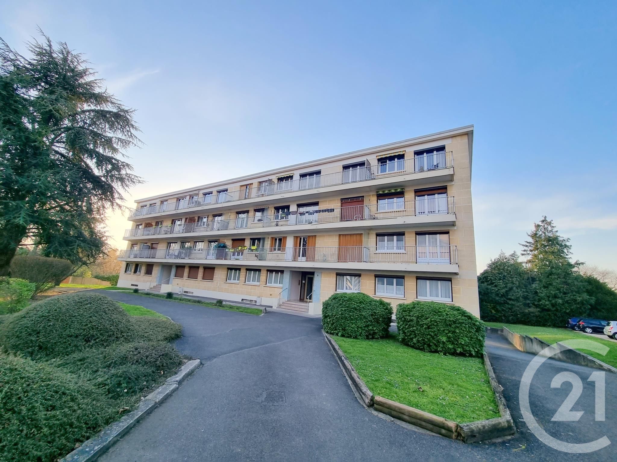 Appartement 2 pièces 43 m² Conflans-Sainte-Honorine