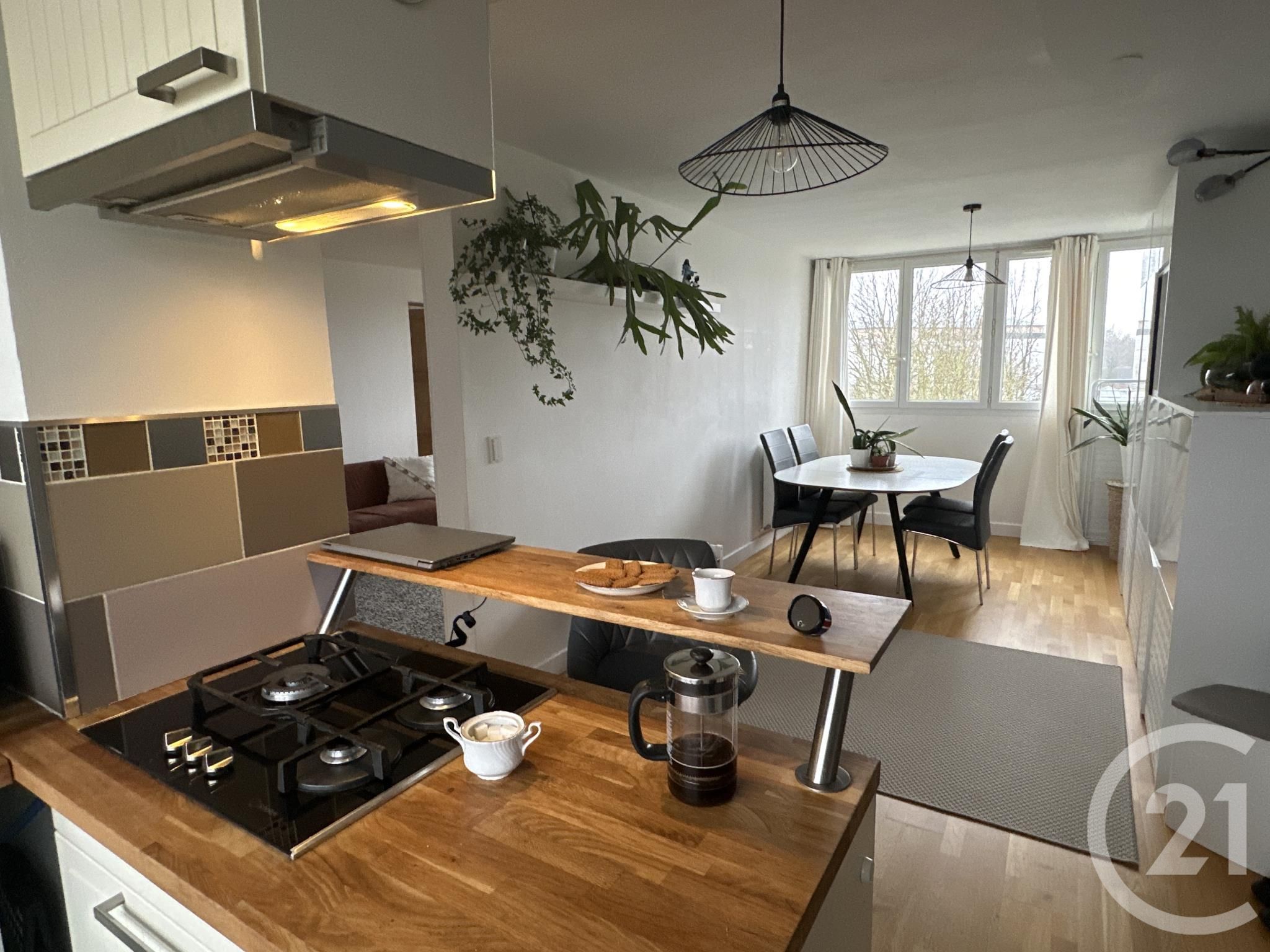 Appartement 4 pièces 71 m² Verneuil-sur-Seine