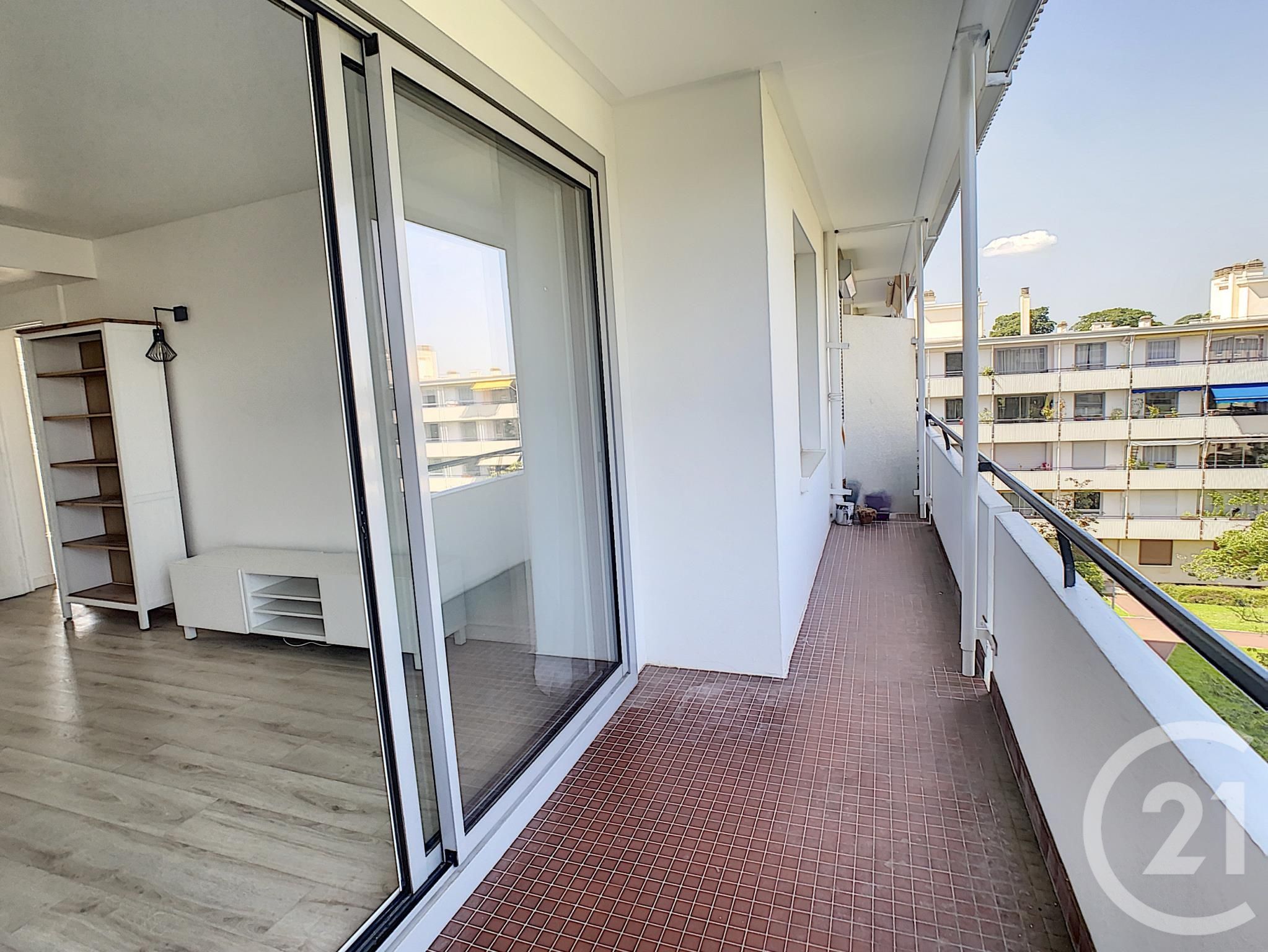 Appartement a louer saint-cloud - 3 pièce(s) - 59.3 m2 - Surfyn