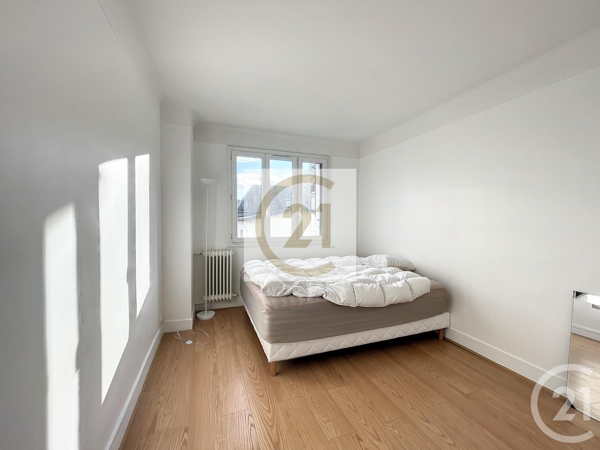 Appartement a louer  - 3 pièce(s) - 73.57 m2 - Surfyn