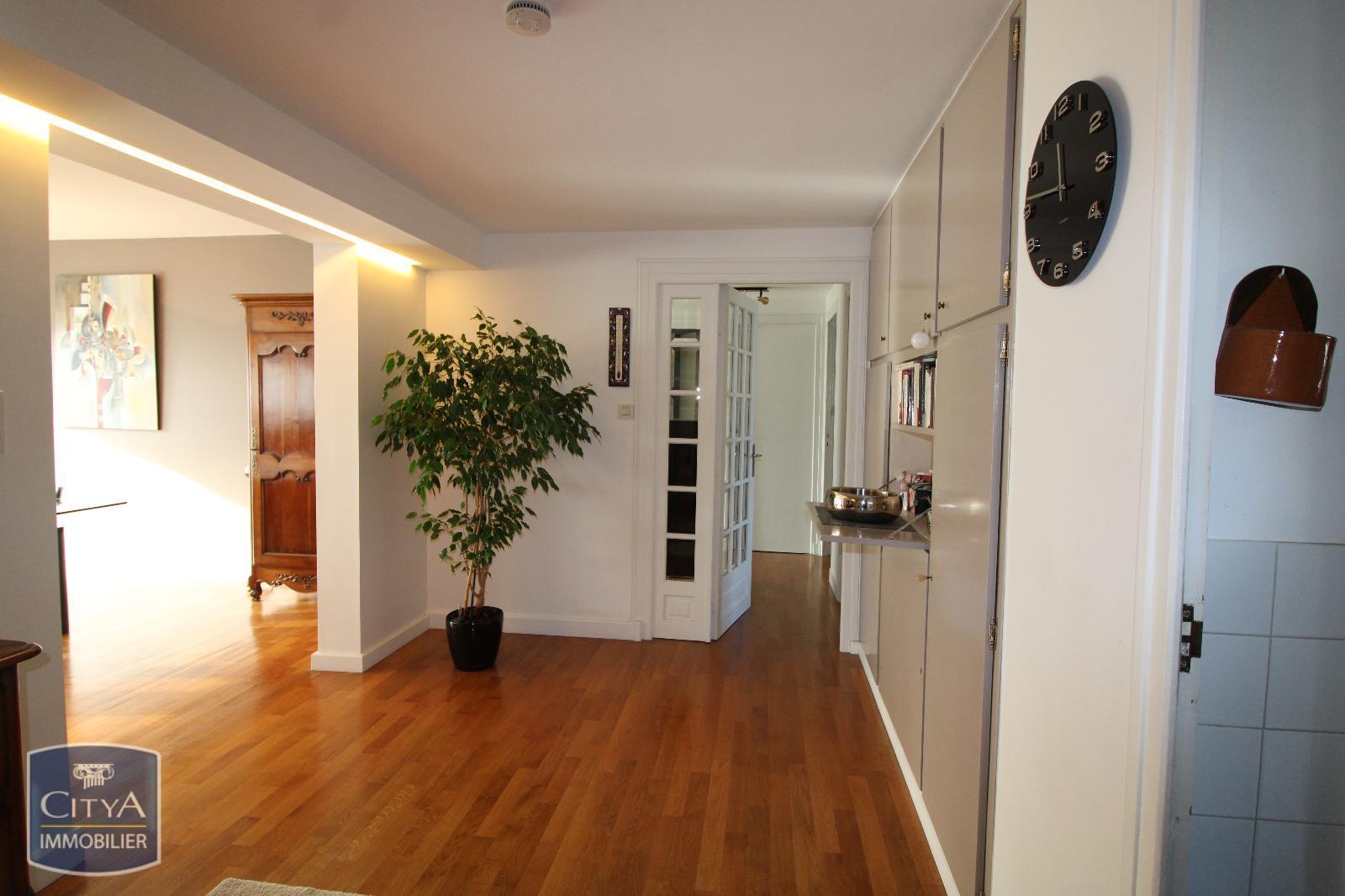Appartement 5 pièces 152 m² saint-martin-d'heres