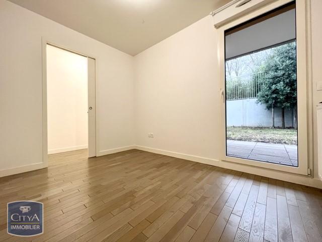 Appartement a louer sevres - 5 pièce(s) - 105.19 m2 - Surfyn