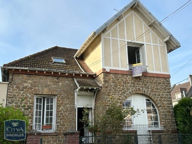 Maison 7 pièces 118 m² Étampes-sur-Marne