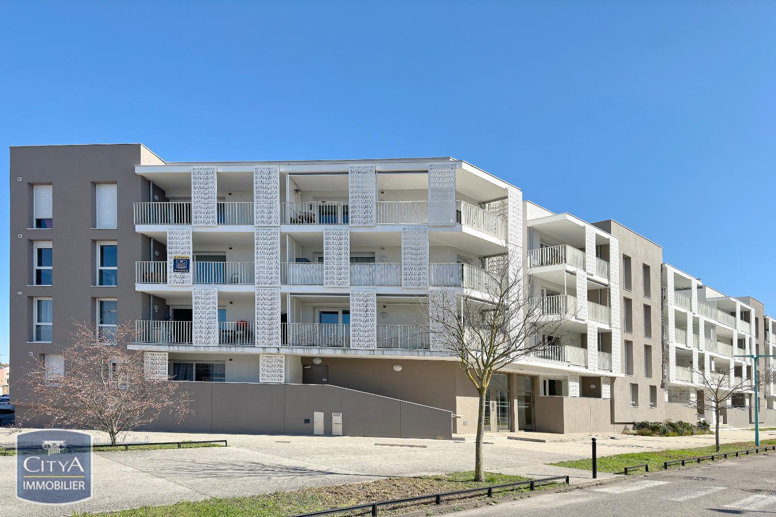 Appartement 3 pièces 61 m² Pont-de-Chéruy