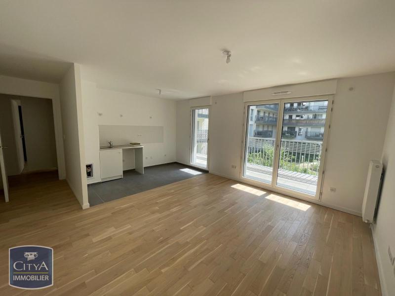 Appartement a louer rueil-malmaison - 4 pièce(s) - 75.81 m2 - Surfyn