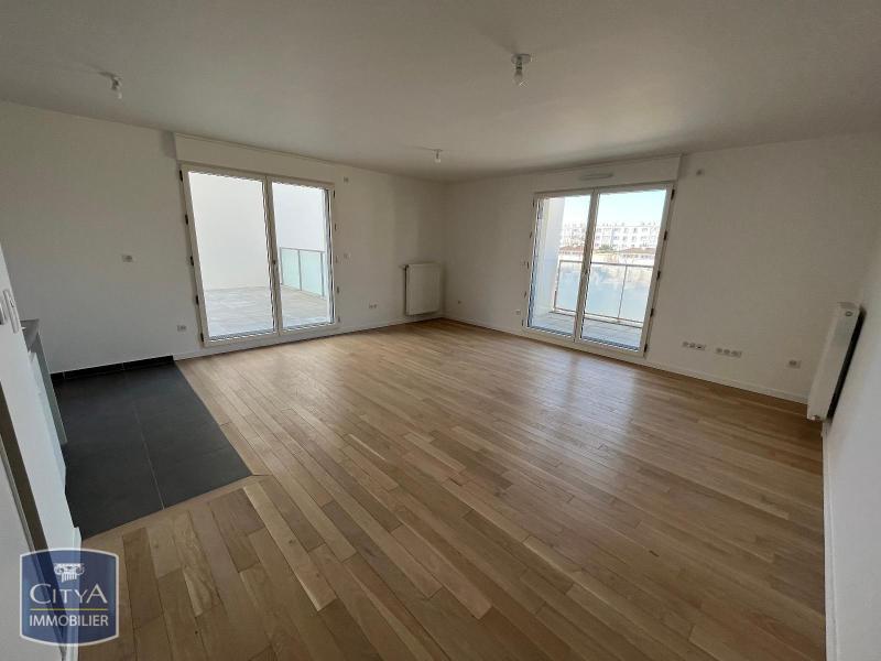Appartement a louer  - 4 pièce(s) - 84.59 m2 - Surfyn