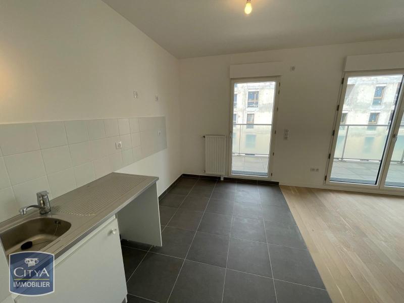 Appartement a louer rueil-malmaison - 4 pièce(s) - 87.3 m2 - Surfyn