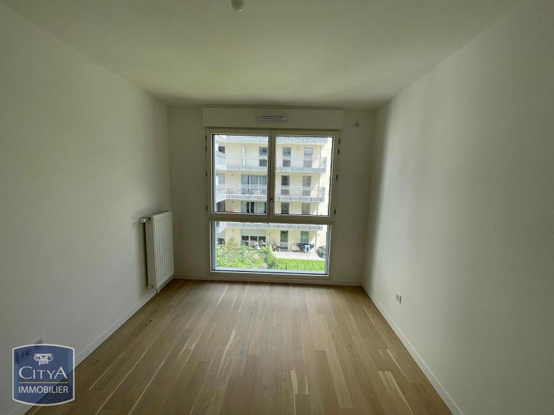 Appartement a louer rueil-malmaison - 4 pièce(s) - 93.09 m2 - Surfyn