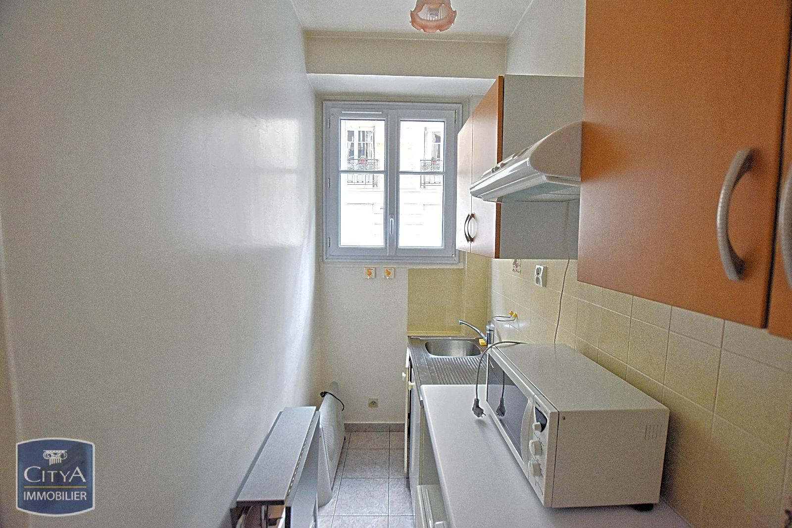 Appartement a louer paris-16e-arrondissement - 2 pièce(s) - 30 m2 - Surfyn