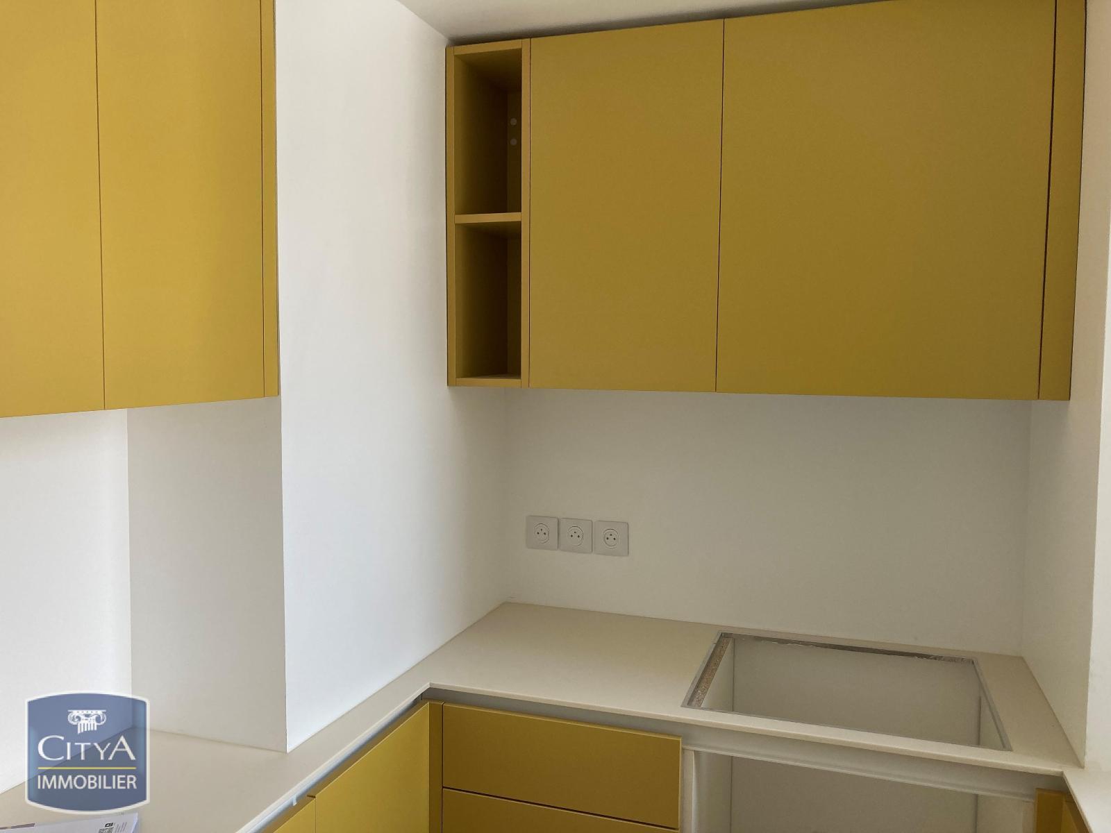 Appartement a louer  - 2 pièce(s) - 34.4 m2 - Surfyn