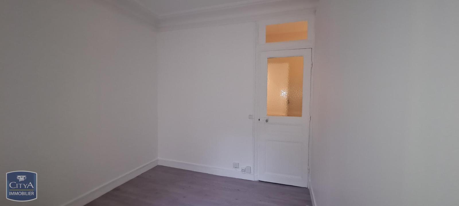 Appartement a louer courbevoie - 1 pièce(s) - 15.56 m2 - Surfyn
