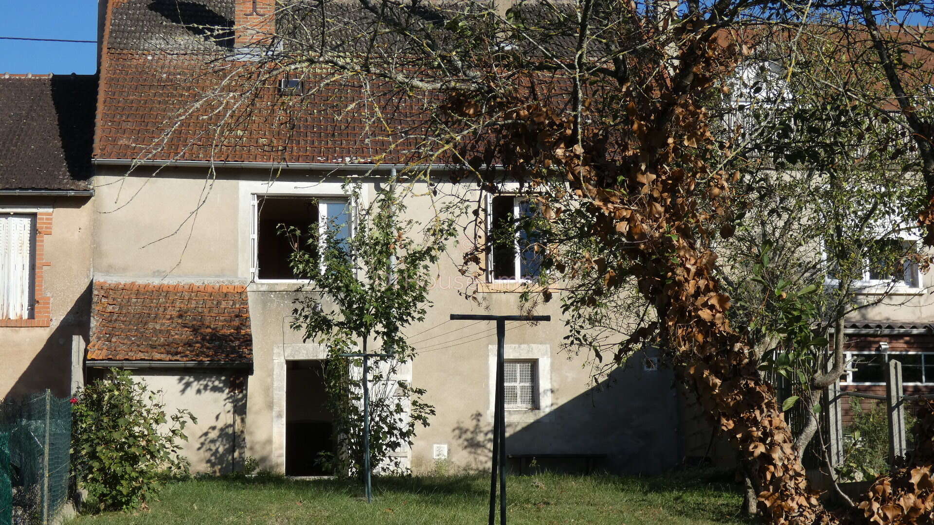 Maison 5 pièces 90 m² Ainay-le-Château