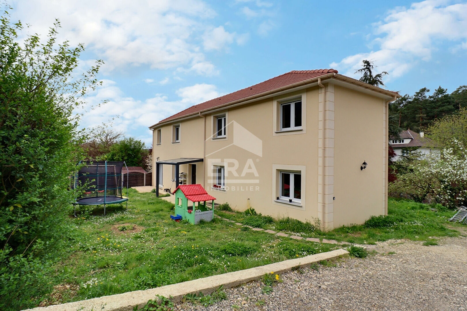 Maison 5 pièces 140 m² ormoy-la-riviere