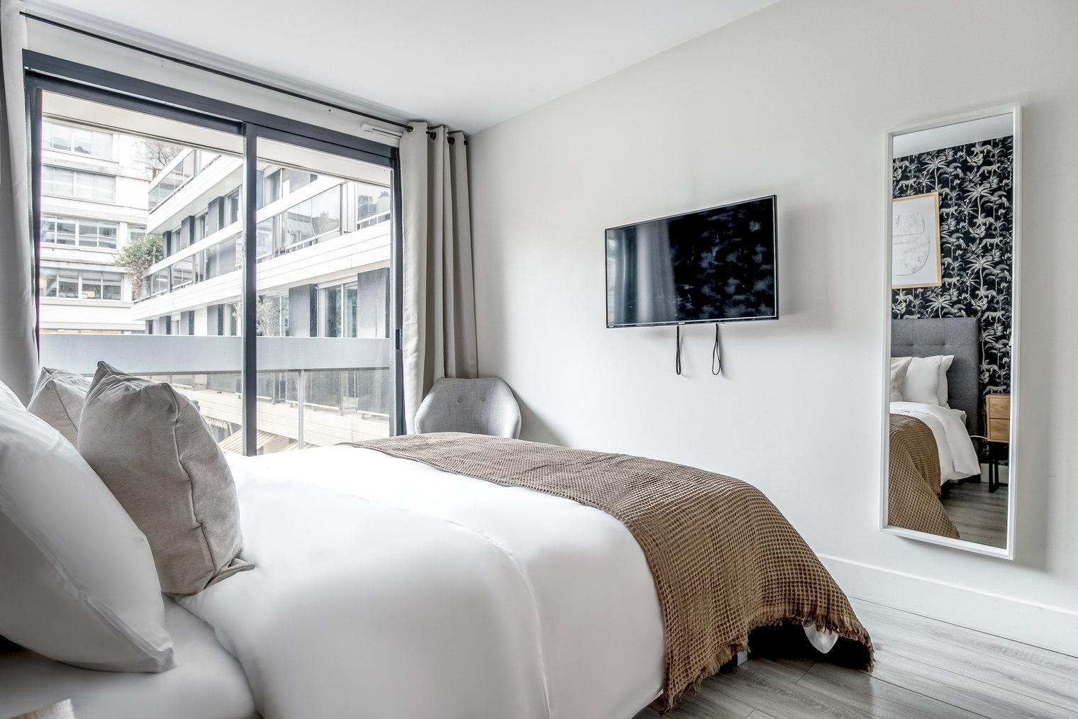 Appartement a louer paris-16e-arrondissement - 4 pièce(s) - 90 m2 - Surfyn