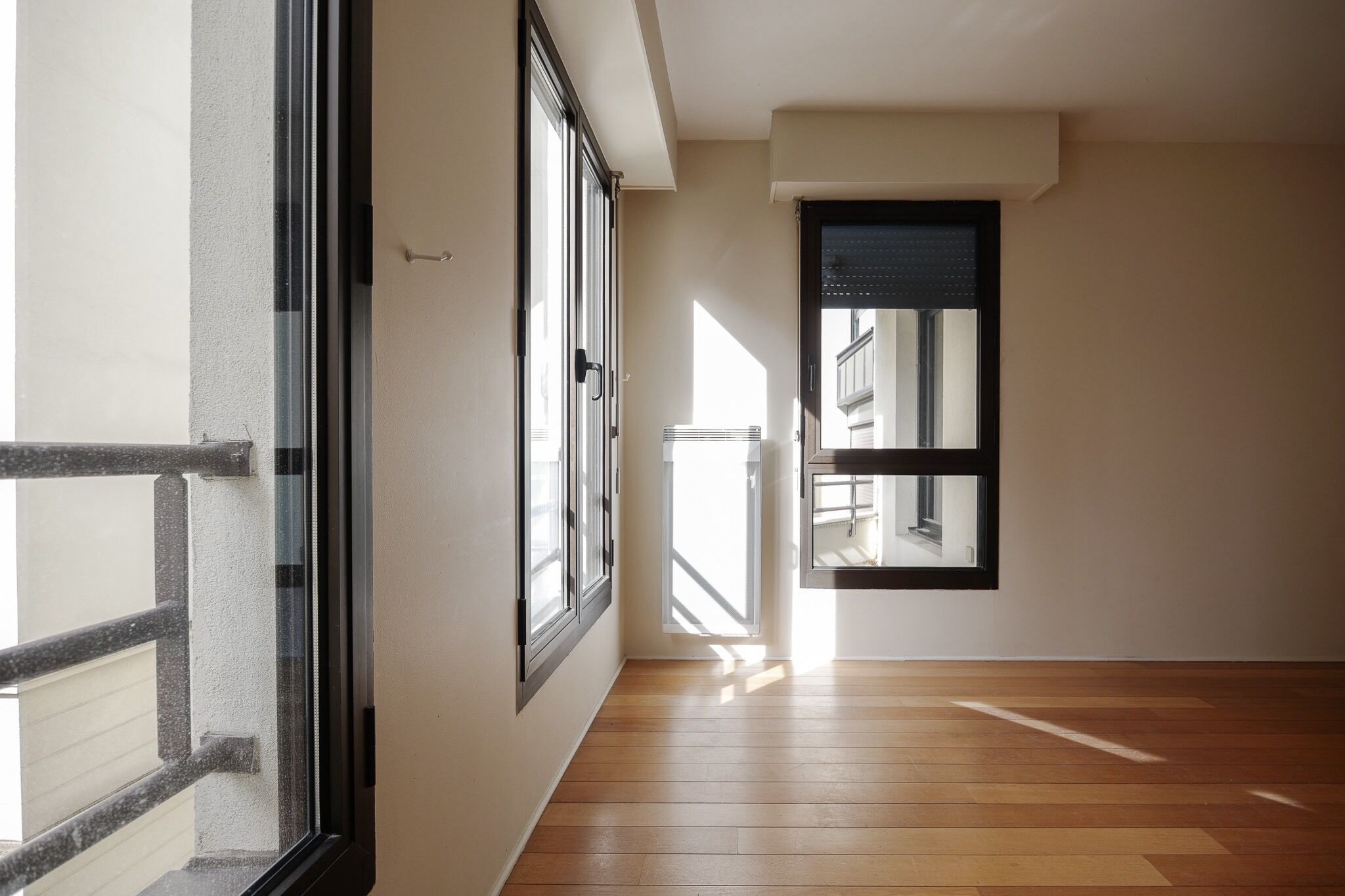 Appartement a louer paris-11e-arrondissement - 4 pièce(s) - 91 m2 - Surfyn