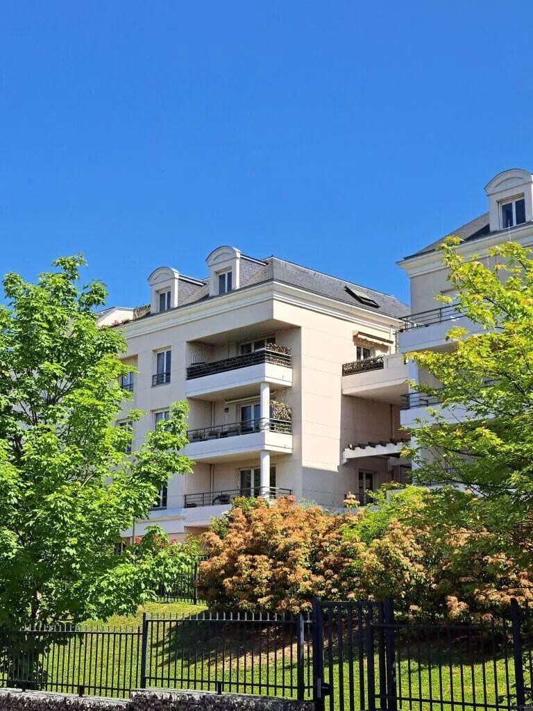 Appartement 4 pièce(s) 95 m²à vendre Meudon