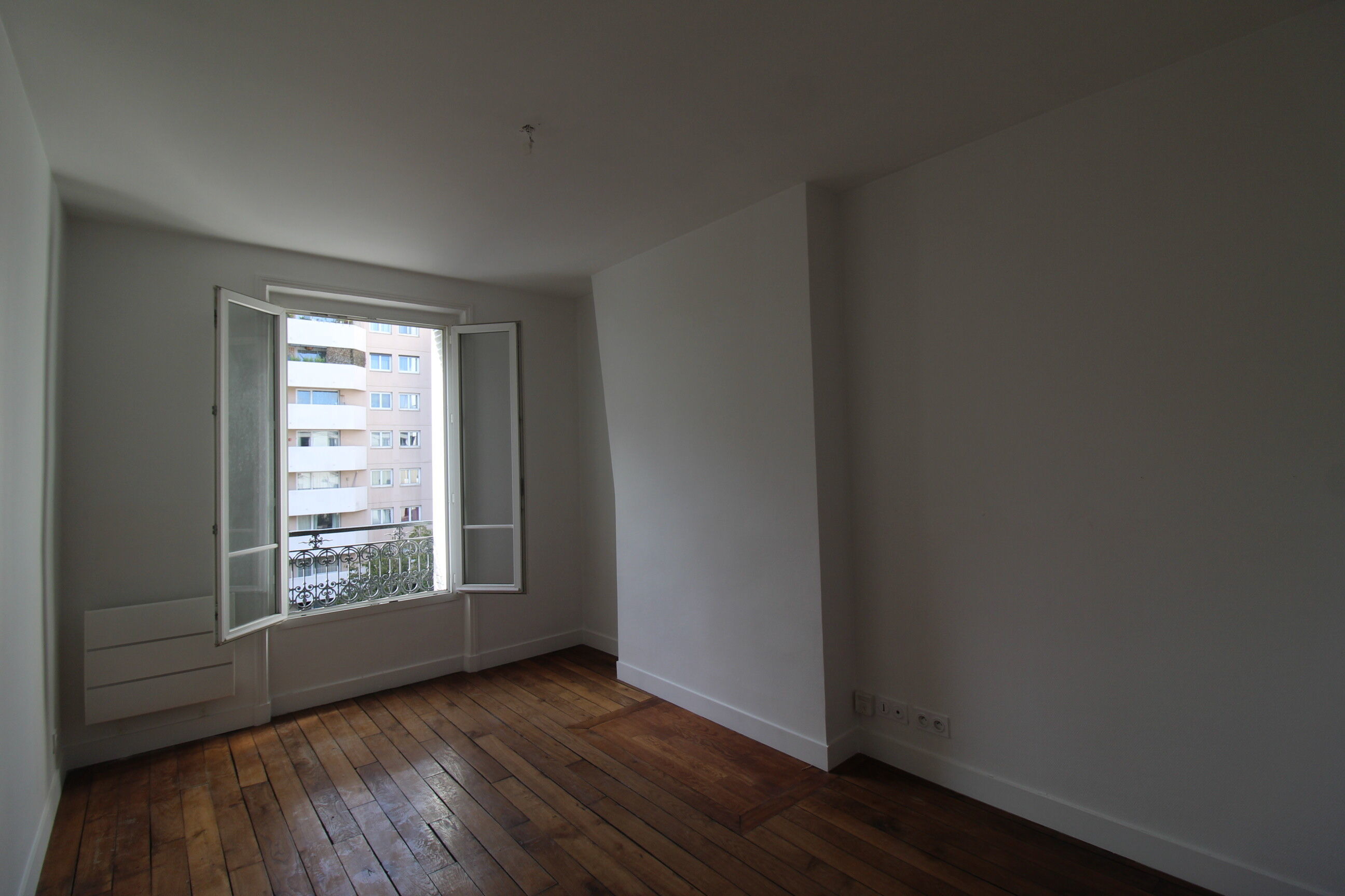 Appartement a louer paris-19e-arrondissement - 3 pièce(s) - 47 m2 - Surfyn
