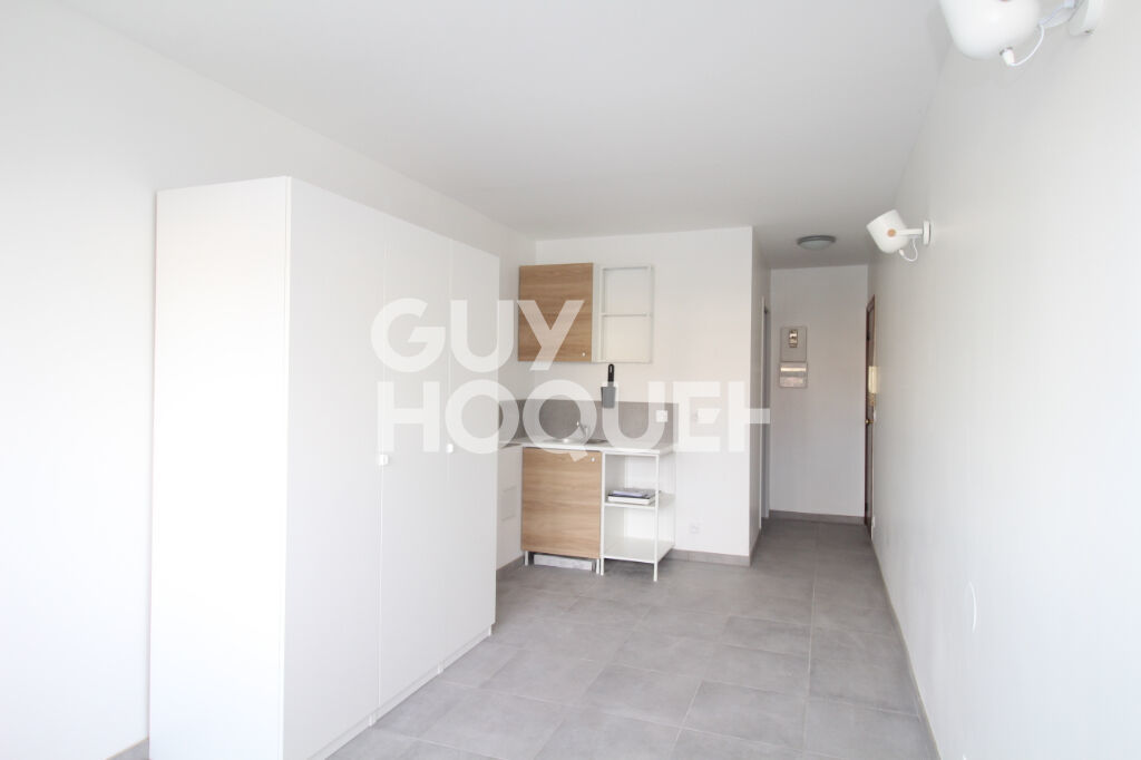 Appartement a louer  - 1 pièce(s) - 19.71 m2 - Surfyn