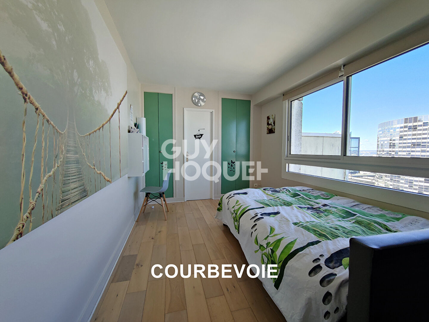 Appartement a louer courbevoie - 4 pièce(s) - 107.9 m2 - Surfyn