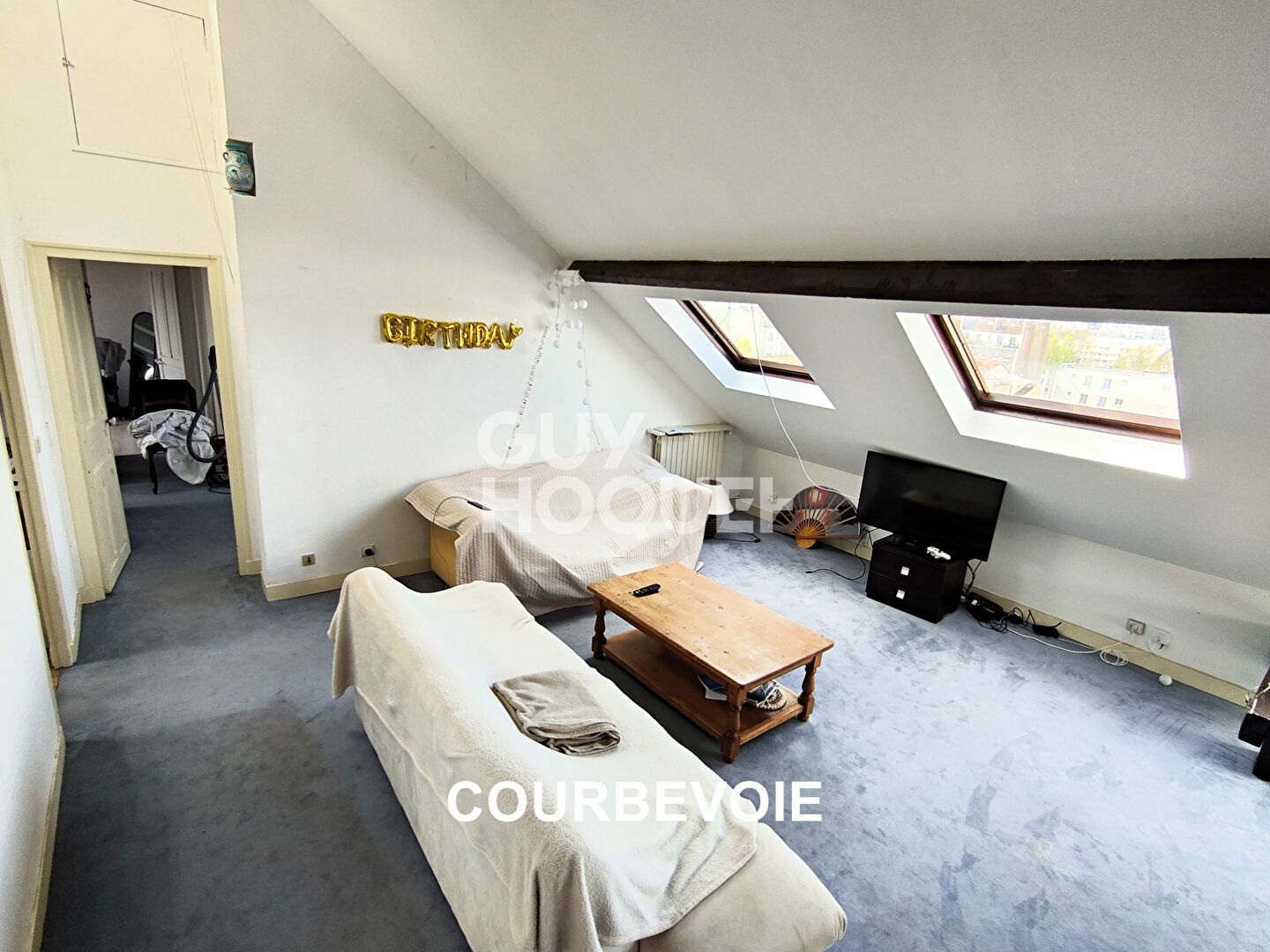 Appartement 5 pièce(s) 83.85 m²à vendre Courbevoie
