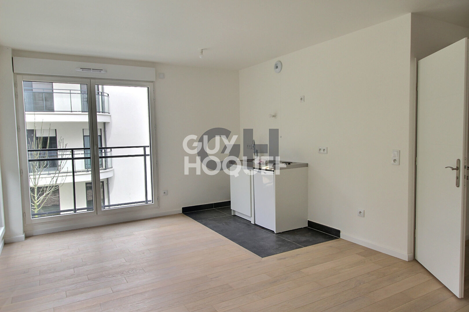 Appartement a louer  - 1 pièce(s) - 36.23 m2 - Surfyn