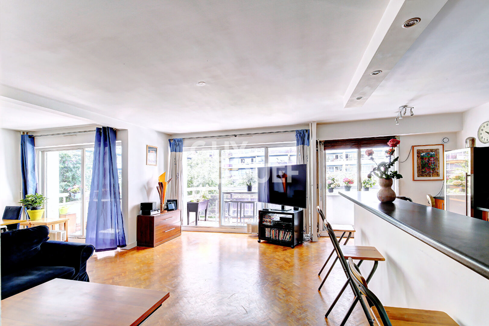 Appartement a vendre  - 5 pièce(s) - 124 m2 - Surfyn