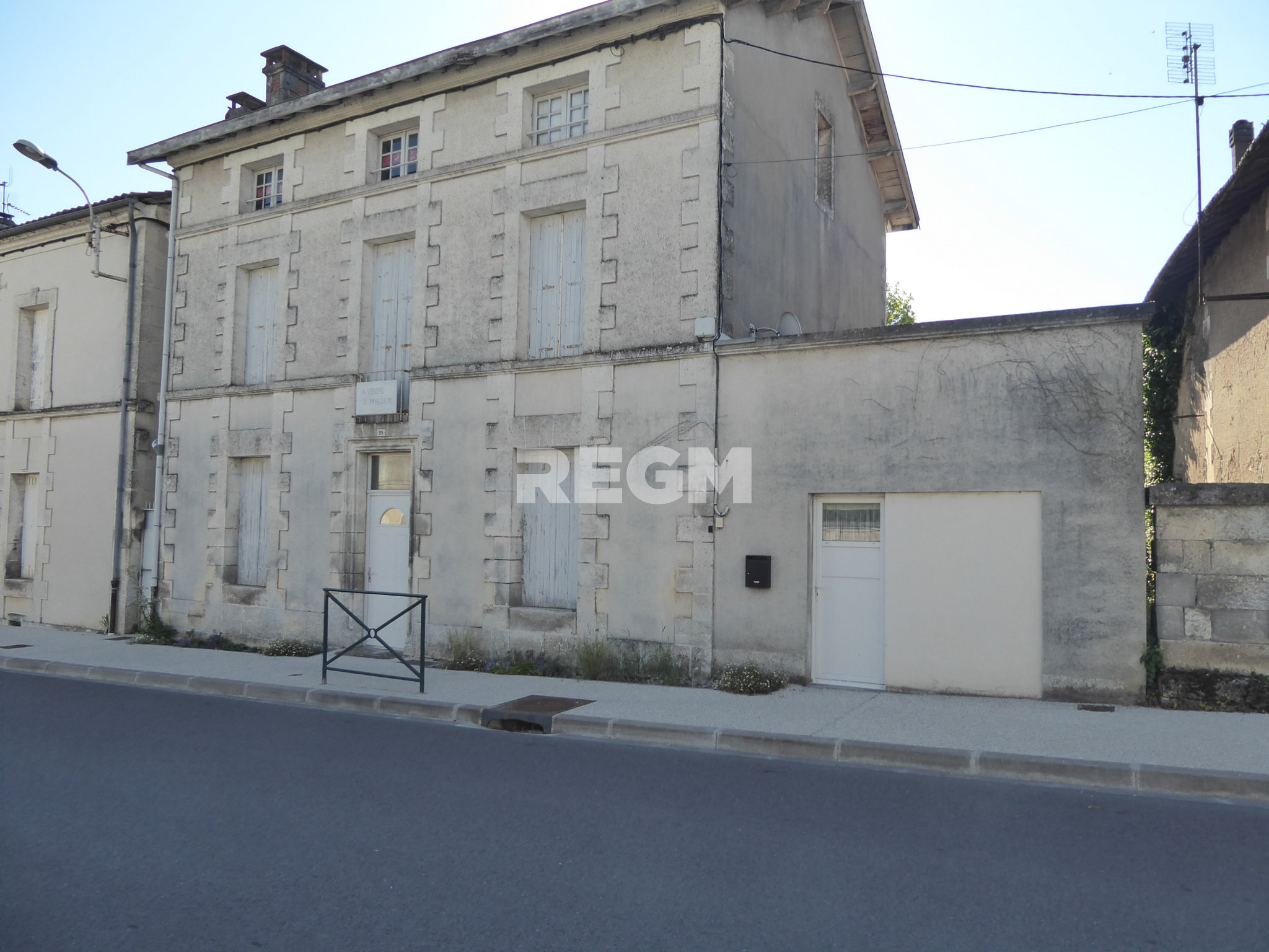 Maison 7 pièces 150 m² Montmoreau-Saint-Cybard