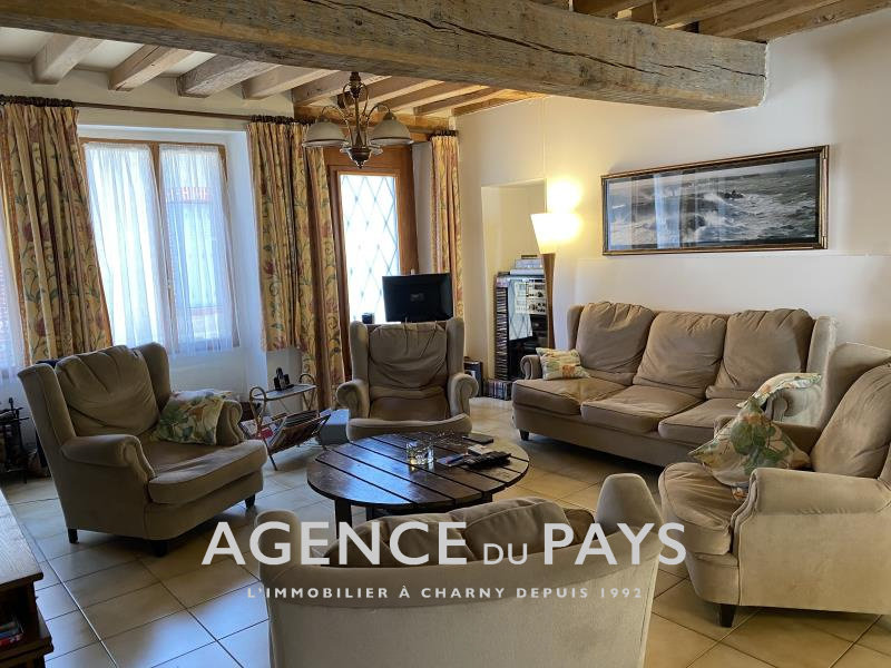 Maison 6 pièces 235 m² Charny