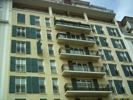 Appartement a louer courbevoie - 4 pièce(s) - 81 m2 - Surfyn