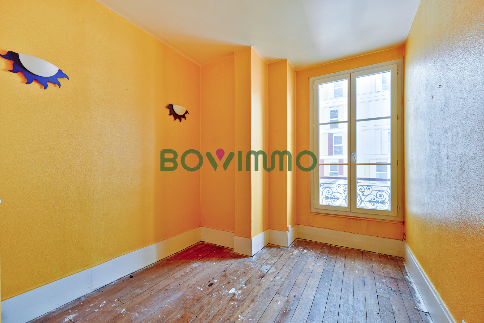 Appartement a louer paris-18e-arrondissement - 4 pièce(s) - 104.71 m2 - Surfyn