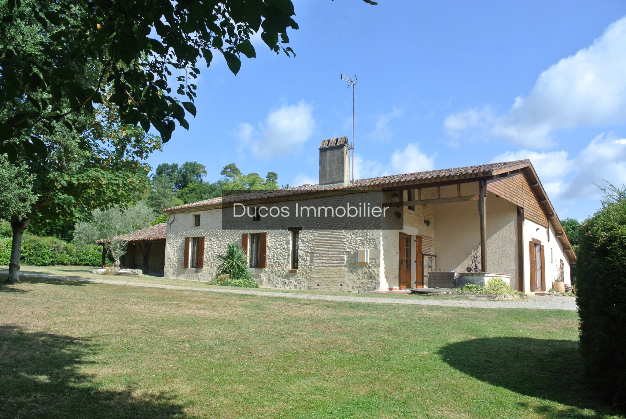 Maison 7 pièces 161 m² Fourques-sur-Garonne