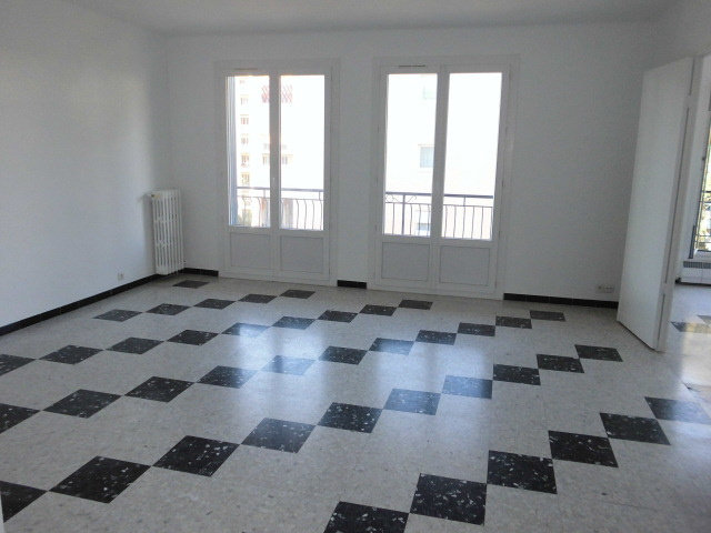 Appartement 4 pièces 92 m² Toulon