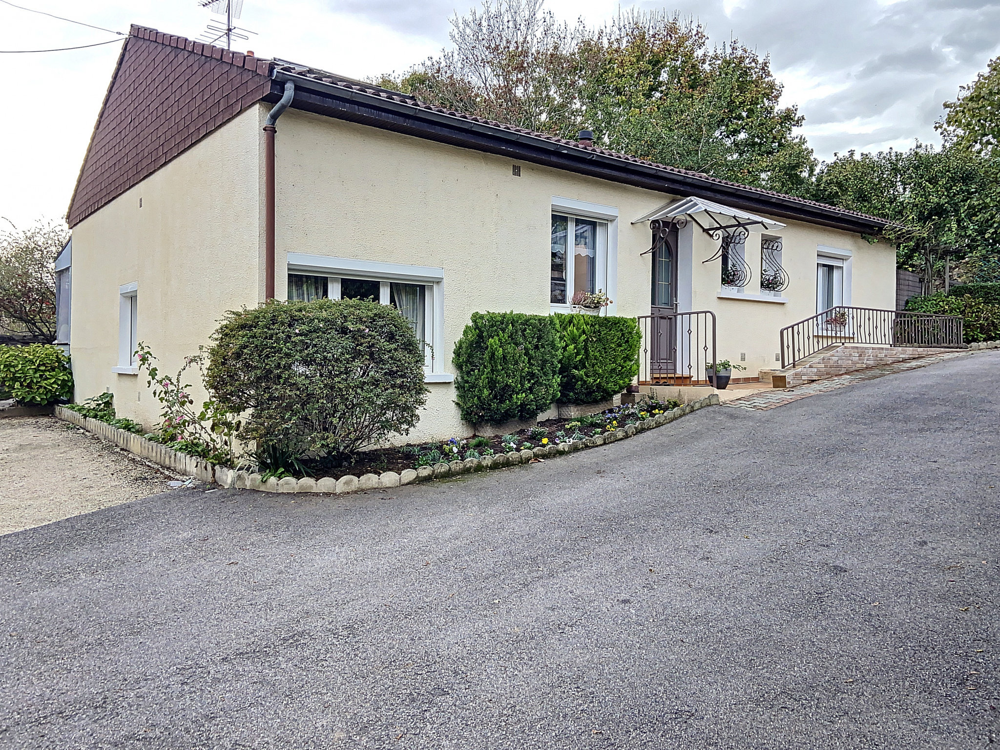 Maison 14 pièces 285 m² Limoges