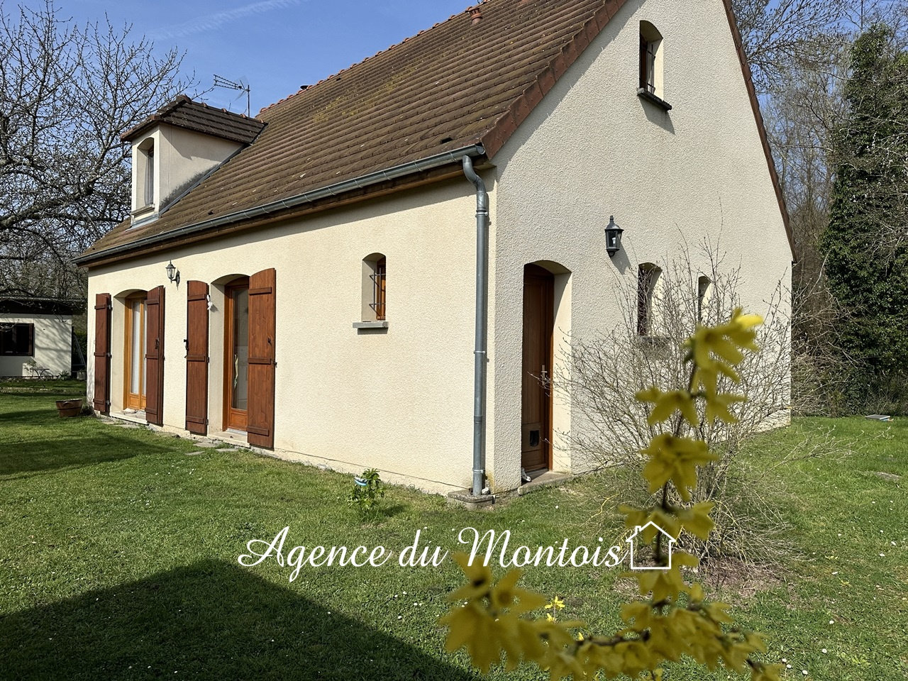 Maison 4 pièces 115 m² Saint-Sauveur-lès-Bray