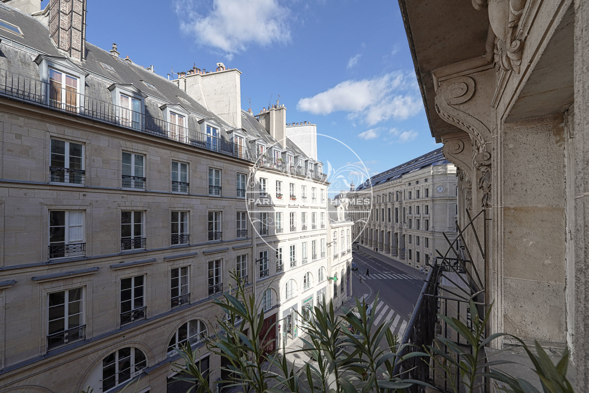 Appartement a louer paris-1er-arrondissement - 5 pièce(s) - 96 m2 - Surfyn