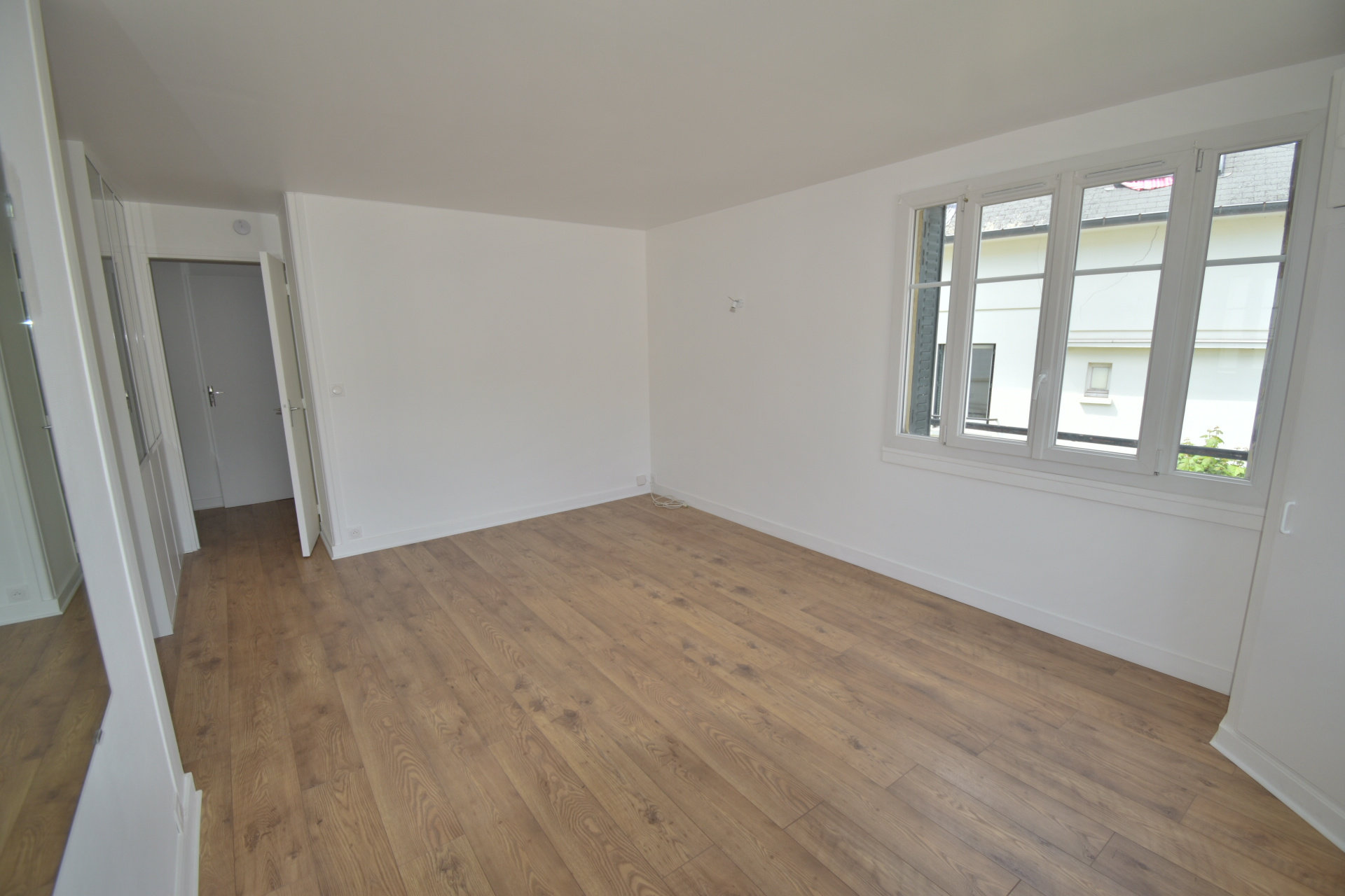 Appartement a louer  - 2 pièce(s) - 35.68 m2 - Surfyn