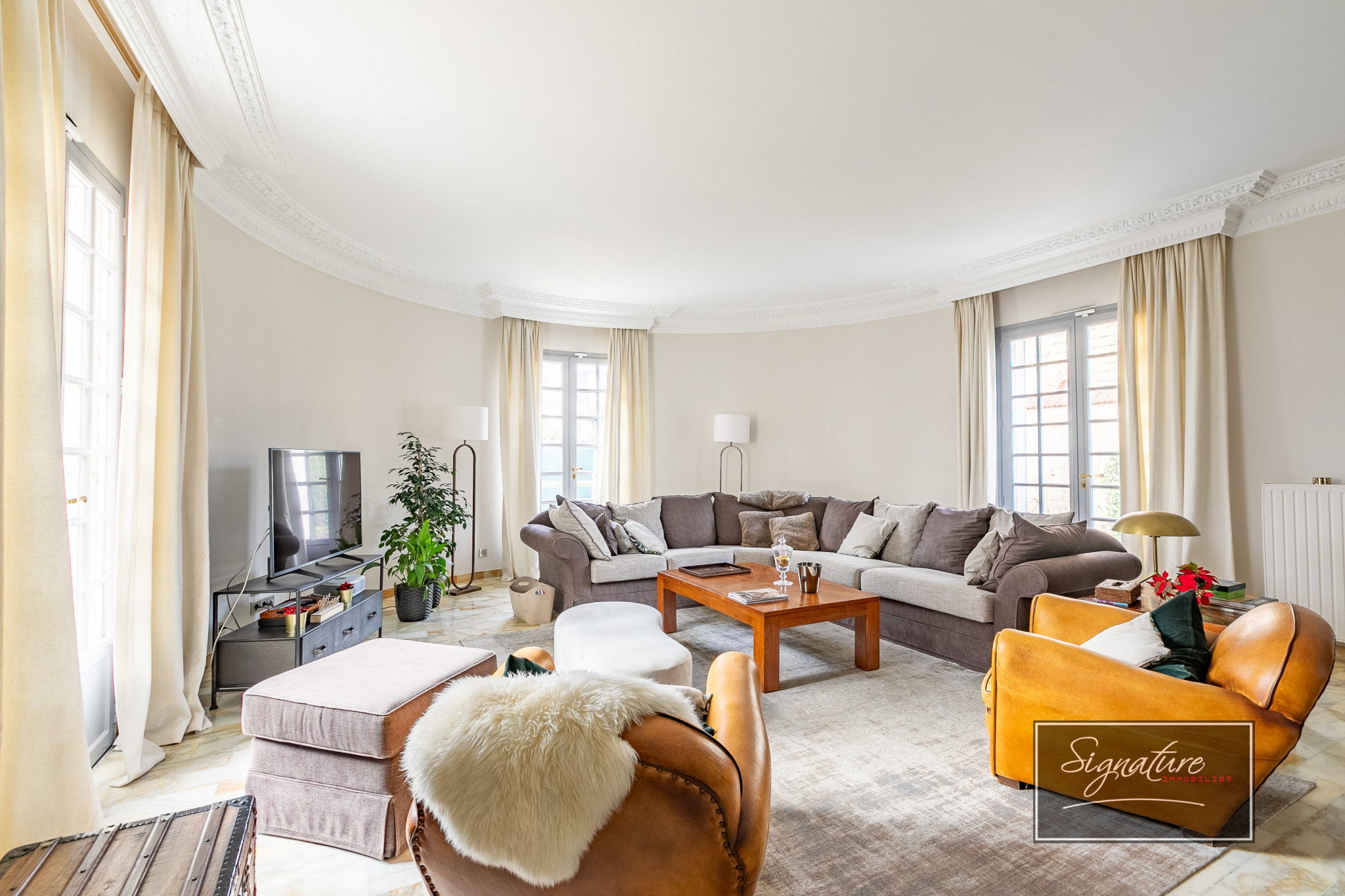 Maison 9 pièces 250 m² Chantilly