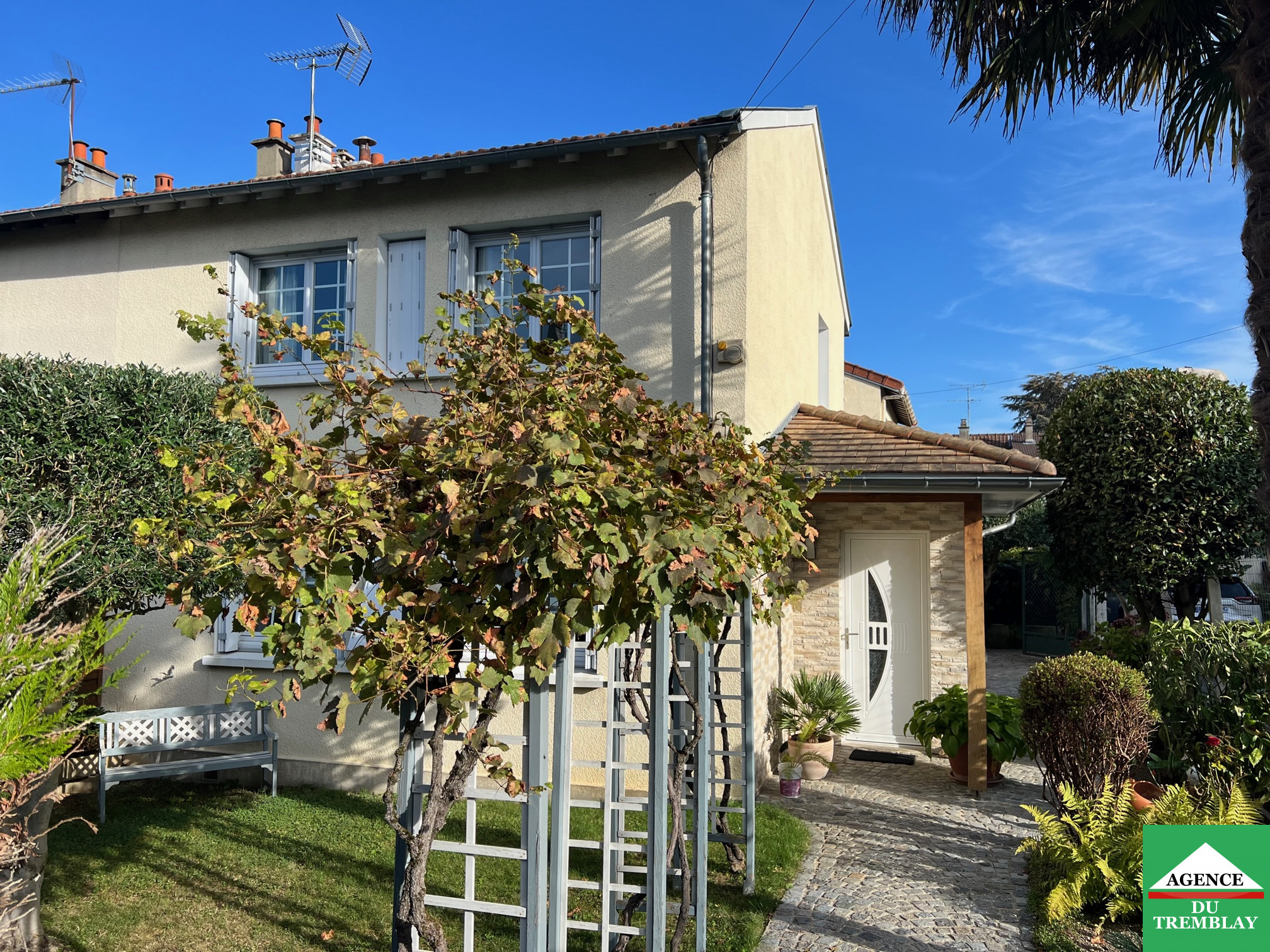 Maison 5 pièces 90 m² Coeuilly