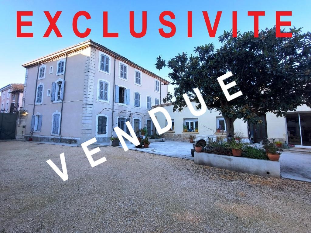 Maison 25 pièces 647 m² Bourg-Saint-Andéol
