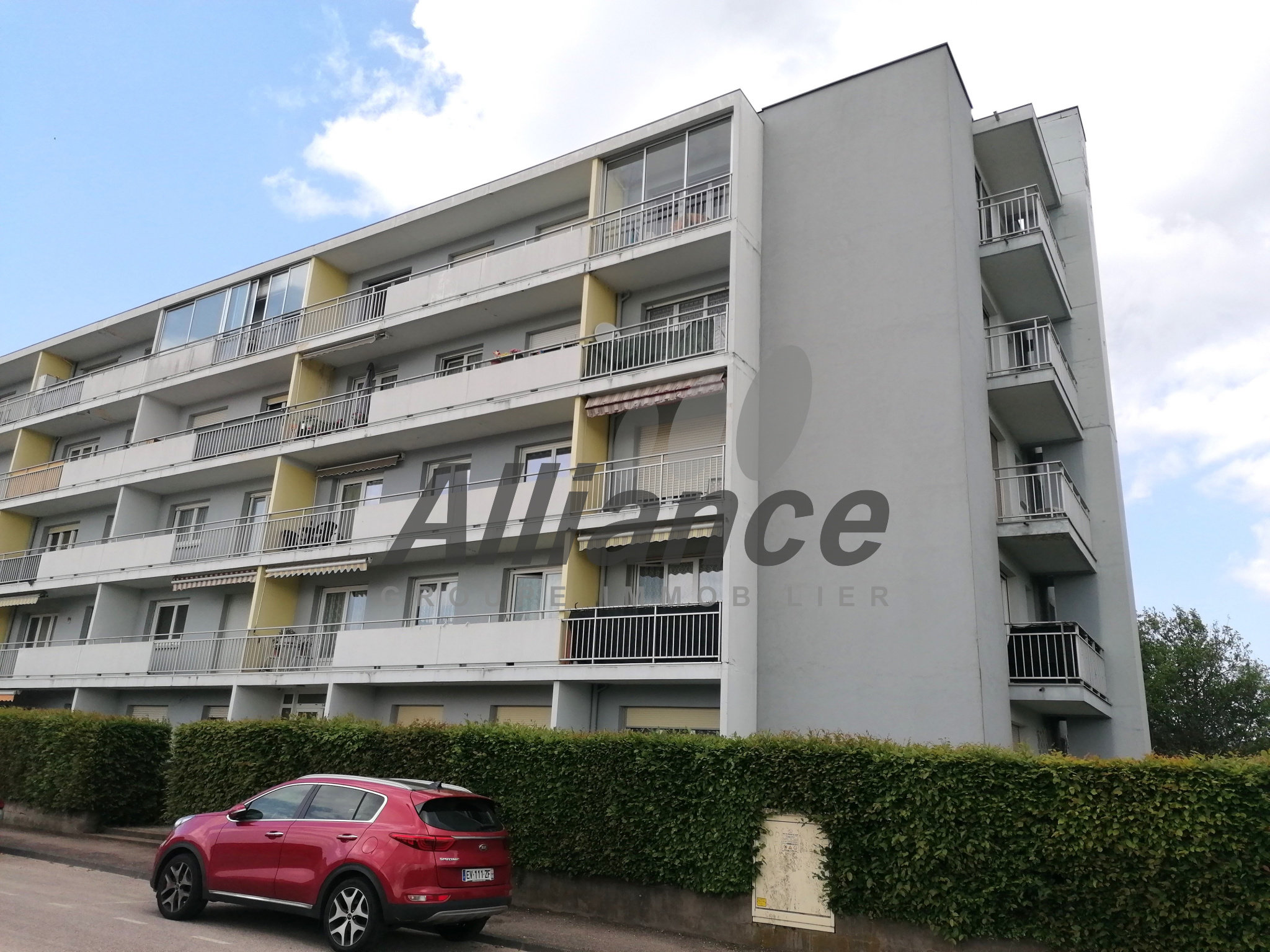 Appartement 4 pièces 82 m² Luxeuil-les-Bains
