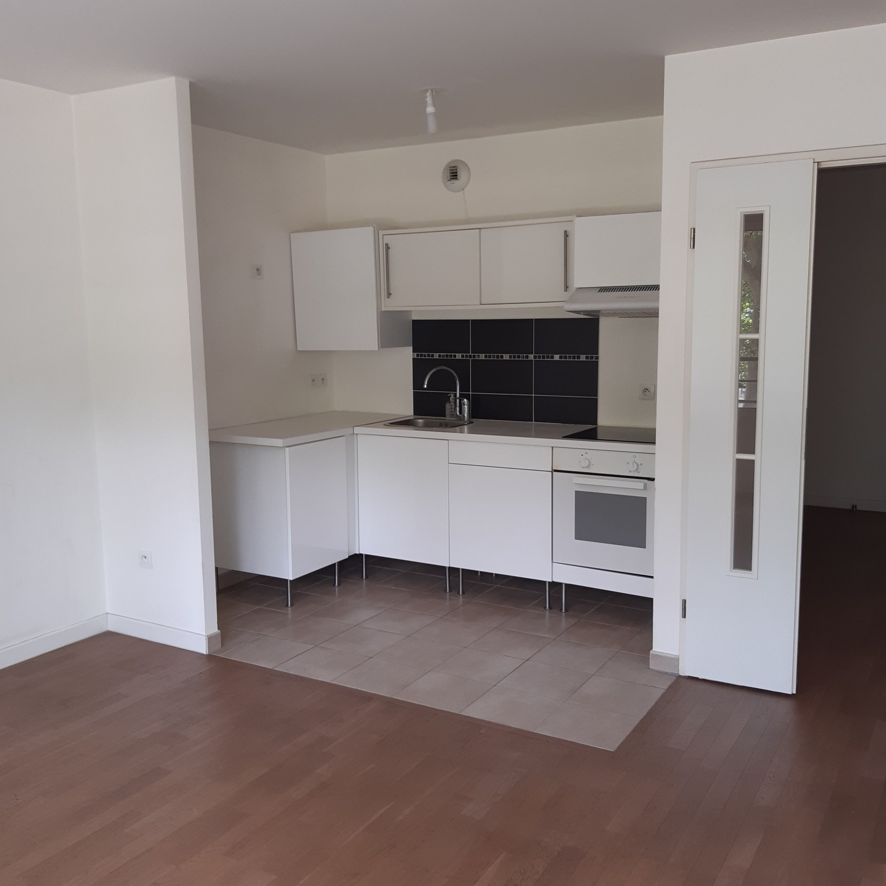 Appartement a louer montrouge - 3 pièce(s) - 56.61 m2 - Surfyn