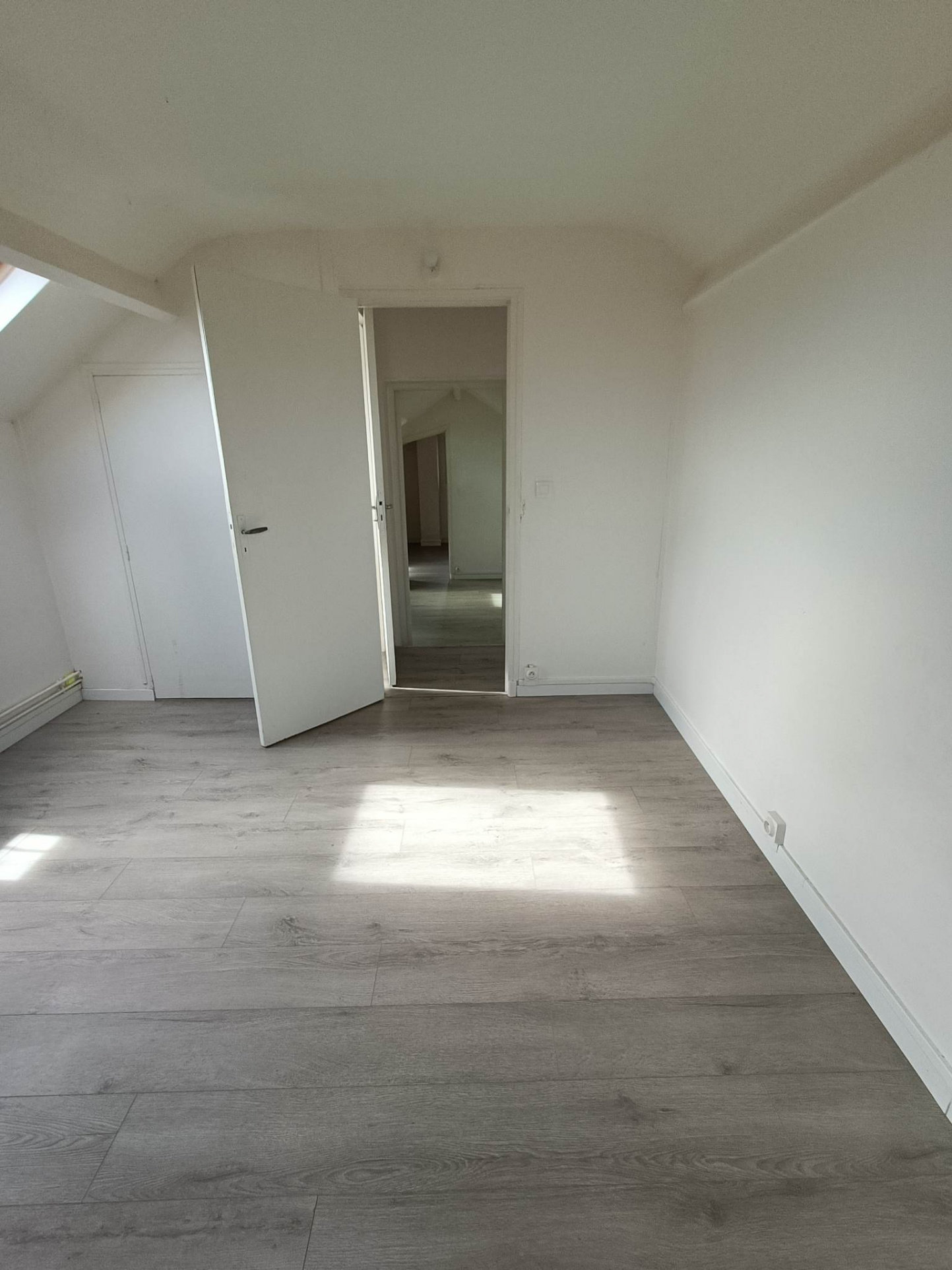 Appartement 3 pièces 60 m² sainte-genevieve-des-bois