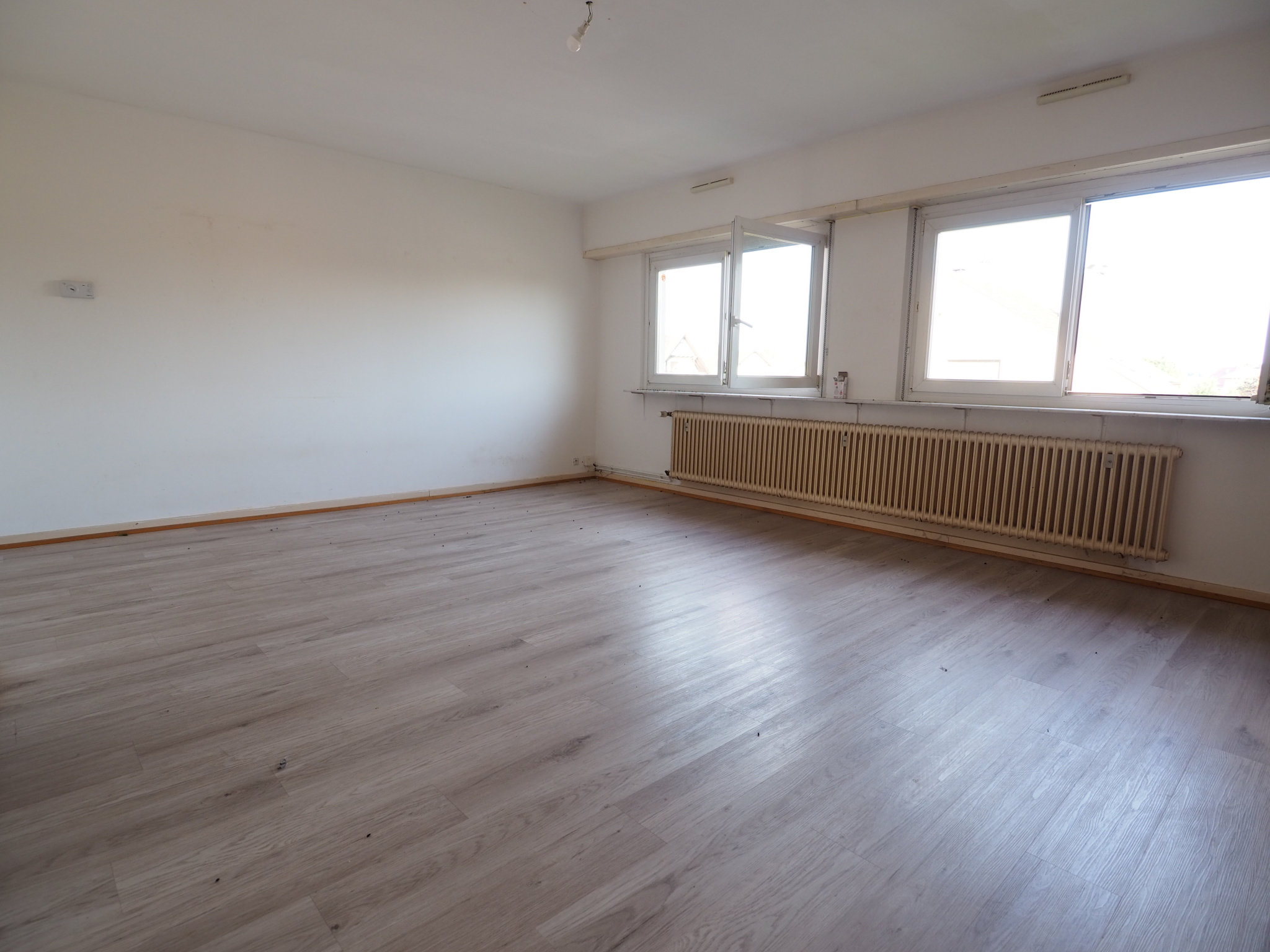 Appartement 3 pièces 90 m² Roeschwoog