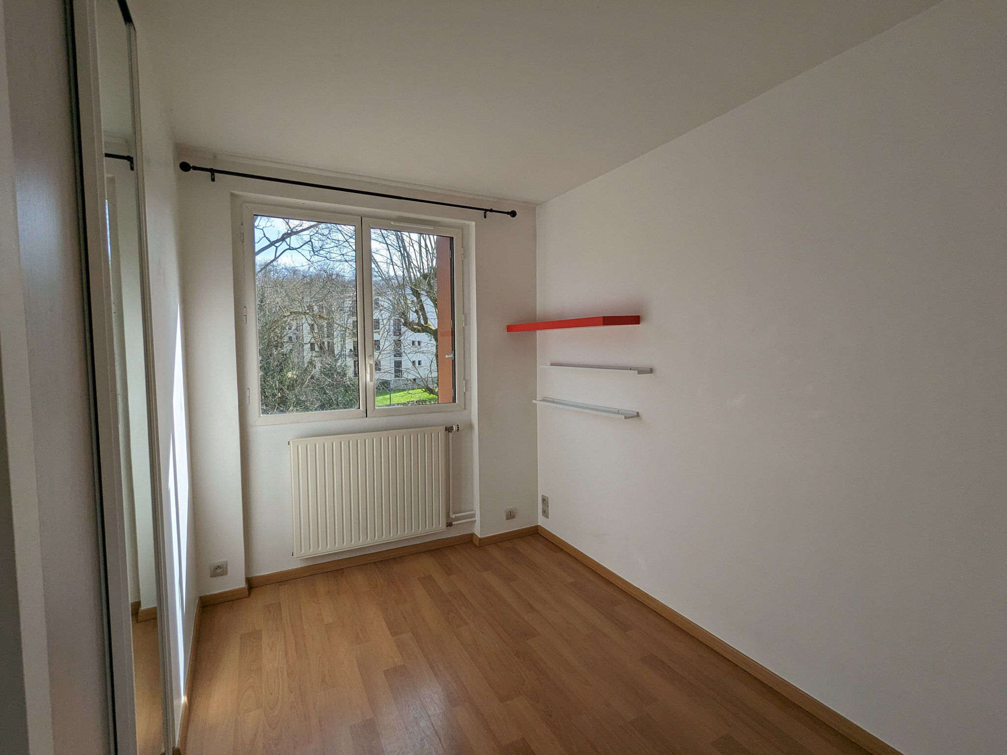 Appartement a louer  - 4 pièce(s) - 62 m2 - Surfyn