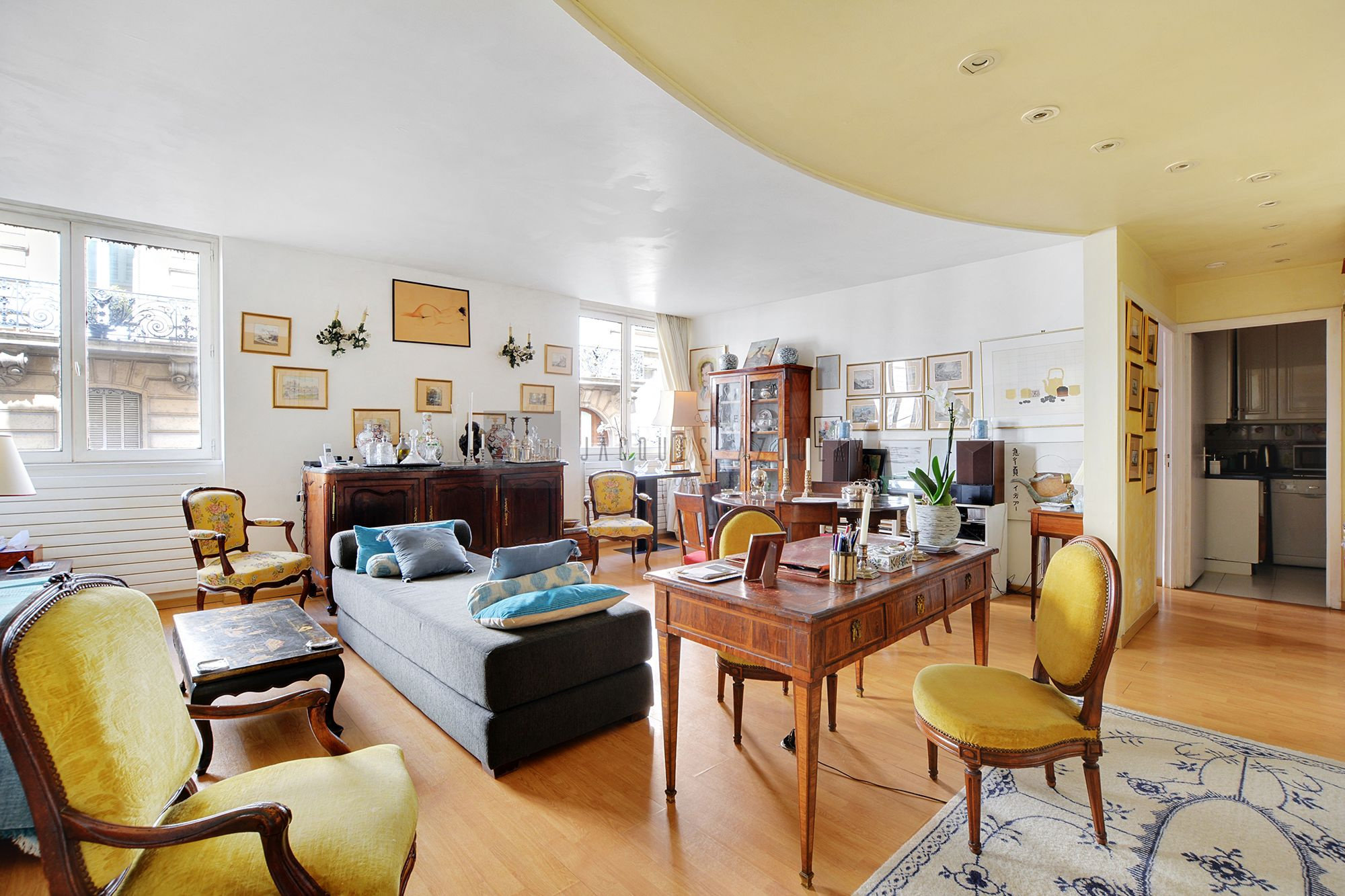 Appartement 4 pièce(s) 94.84 m²à vendre Paris-8e-arrondissement